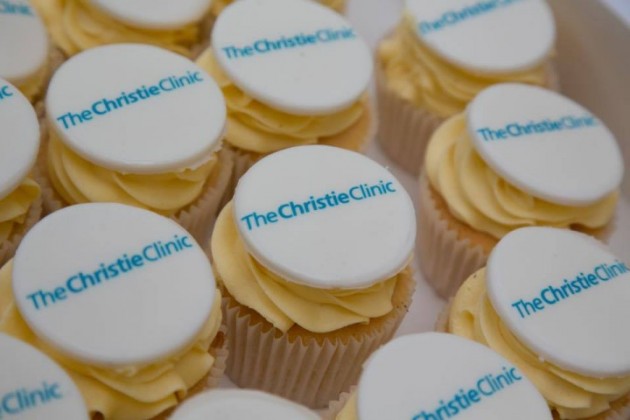 logo cupcakes